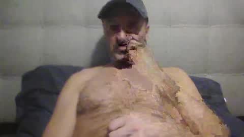 Snapshot of tarzeny77 chatting on 02-15-25, 02:26 tarzeny77 online show from 02-15-25, 02:26