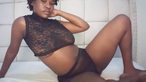 Snapshot of tashababy1 chatting on 10-10-25, 12:04 tashababy1 online show from 10-10-25, 12:04