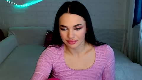 tasty_babyy online show from 10-28-25, 10:41