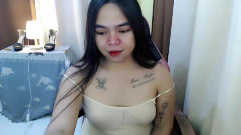 Sandra online show from 10-24-25, 06:15