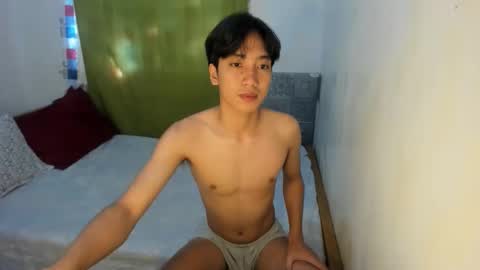 Snapshot of tastylicious_kim chatting on 01-17-26, 01:54 Ask me online show from 01-17-26, 01:54