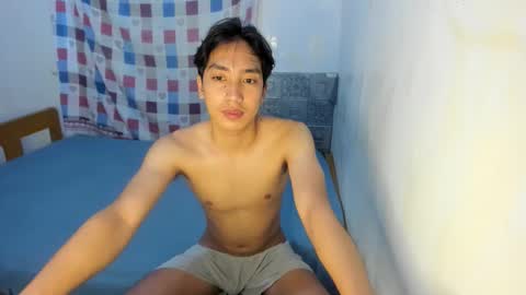 Snapshot of tastylicious_kim chatting on 02-12-26, 04:29 Ask me online show from 02-12-26, 04:29