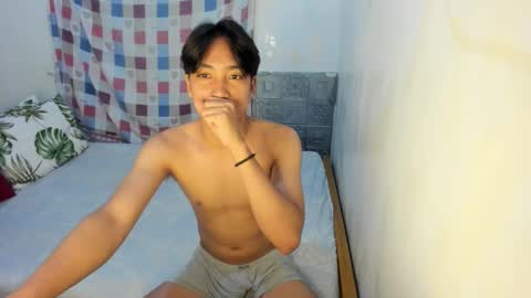 Snapshot of tastylicious_kim chatting on 03-03-26, 09:04 Ask me online show from 03-03-26, 09:04
