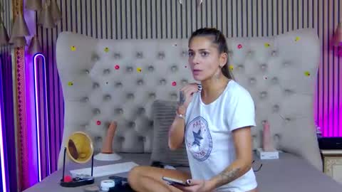 TastyPatricia online show from 10-12-25, 10:47