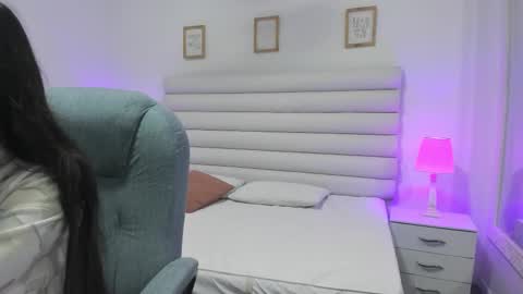 Snapshot of tatiana_arboleda chatting on 02-09-26, 02:15 tatiana_arboleda online show from 02-09-26, 02:15