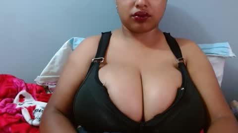 tatiana online show from 12-17-25, 01:28