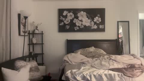 Tatianna Marie online show from 09-26-25, 05:11