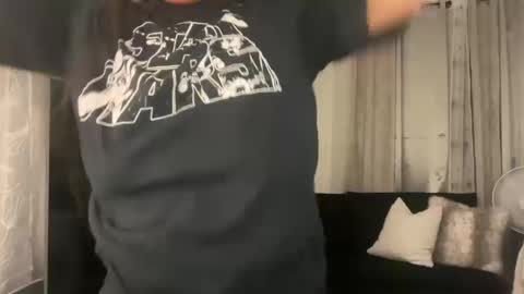 Tatianna Marie online show from 10-16-25, 11:50