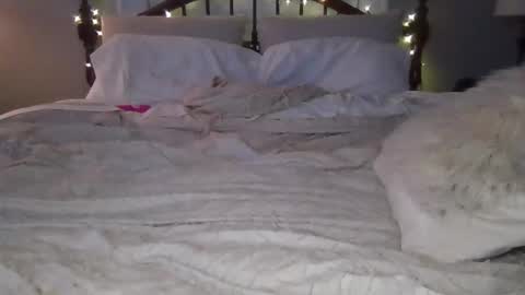 Snapshot of tattedsweets01 chatting on 02-13-26, 01:23 Sav online show from 02-13-26, 01:23