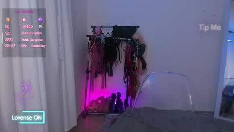 Snapshot of tattoo_highmami chatting on 03-12-25, 07:35 High Mami  online show from 03-12-25, 07:35