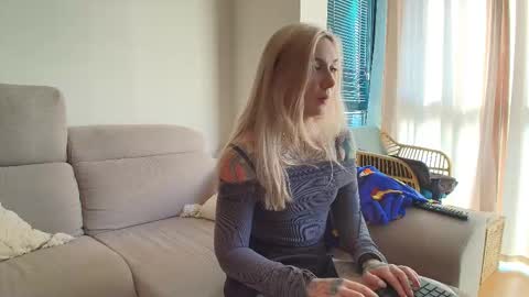 tattoobbgirl online show from 02-26-26, 03:33