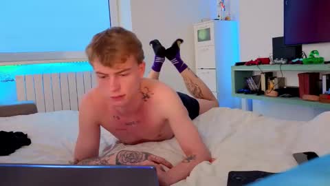 Alex but u can call me Theo online show from 11-07-25, 05:07