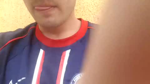 Snapshot of taulerfox chatting on 10-26-25, 02:34 Caito online show from 10-26-25, 02:34