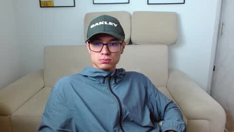 Snapshot of taurus4k chatting on 01-23-25, 04:09 taurus4k online show from 01-23-25, 04:09