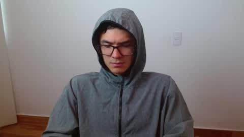 Snapshot of taurus4k chatting on 03-01-25, 09:26 taurus4k online show from 03-01-25, 09:26