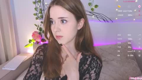 Snapshot of tayasha chatting on 10-28-25, 03:25 Tayasha online show from 10-28-25, 03:25