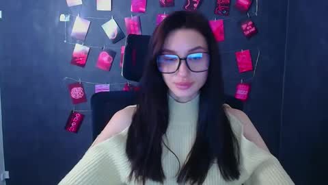 Taya online show from 12-03-25, 12:25