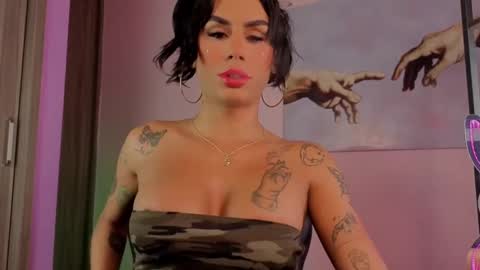   online show from 09-22-25, 03:41