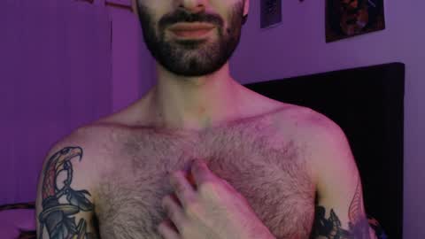 Taylor online show from 12-30-24, 05:37