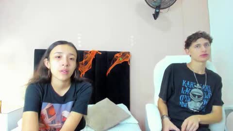 Snapshot of taylor_and_exidt chatting on 10-20-25, 12:49 taylor and exidt online show from 10-20-25, 12:49