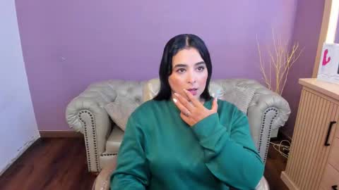 Taylor Bennet online show from 11-27-25, 11:34