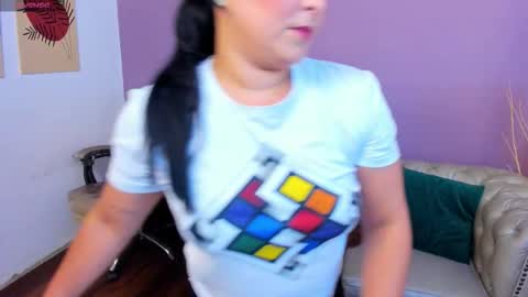 Taylor Bennet online show from 12-02-25, 07:09