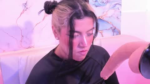 taylor_cupper_ online show from 10-16-25, 09:05