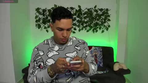 Penagos zz    online show from 12-29-24, 02:21