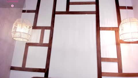 Taylor  Help me to get 100 thumbs up online show from 12-04-25, 04:59