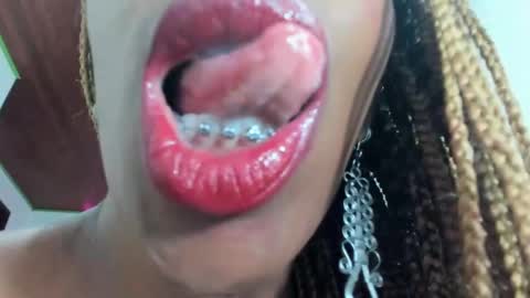 taylorslims online show from 02-02-25, 03:49