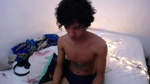 Tayron online show from 12-29-24, 03:57