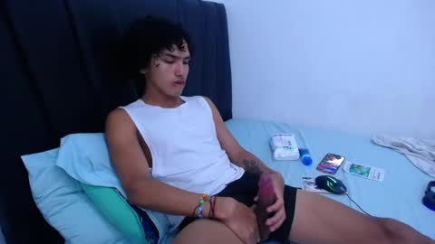 Tayron online show from 02-01-25, 04:22