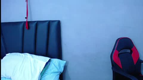 Tayron online show from 10-02-25, 05:20