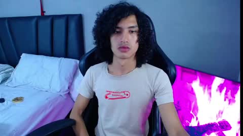 Tayron online show from 04-17-26, 07:17