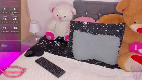  TAYSSA  ONLINE FROM 0630 PM - 1130 PM COLOMBIAN HOUR online show from 09-25-25, 01:31