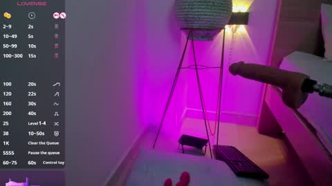 Snapshot of tbabi11 chatting on 09-18-25, 10:34 B A B I online show from 09-18-25, 10:34