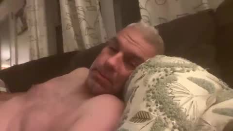 tbombzdd online show from 09-28-25, 06:52