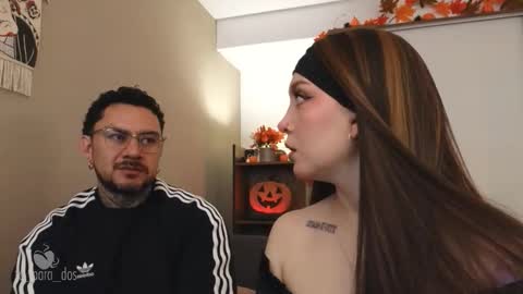 Leo and Luna online show from 10-23-25, 01:54