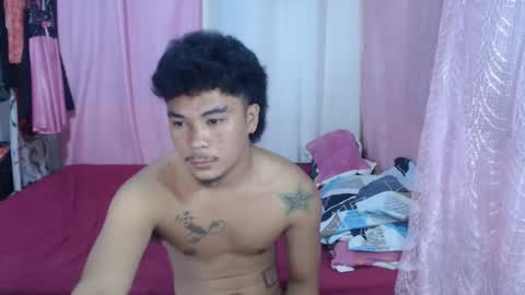 teahyun_yeongsu online show from 12-14-25, 05:07