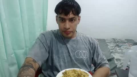 Snapshot of team23hot0 chatting on 01-01-25, 04:18 team23hot0 online show from 01-01-25, 04:18