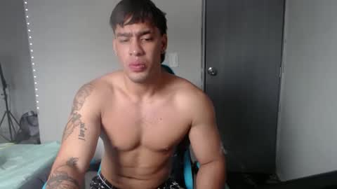 Snapshot of team23hot0 chatting on 10-02-25, 05:20 team23hot0 online show from 10-02-25, 05:20