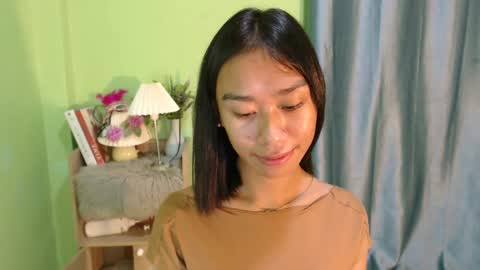 Snapshot of teamo_kiara chatting on 12-18-24, 06:53 your future wife online show from 12-18-24, 06:53