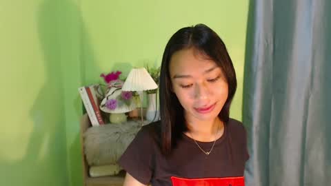 Snapshot of teamo_kiara chatting on 01-23-25, 04:09 your future wife online show from 01-23-25, 04:09