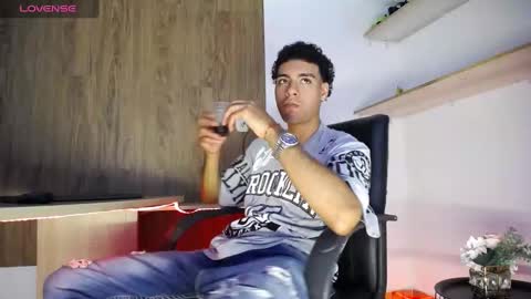 Snapshot of teamporn_18 chatting on 12-26-24, 02:16 Danger online show from 12-26-24, 02:16