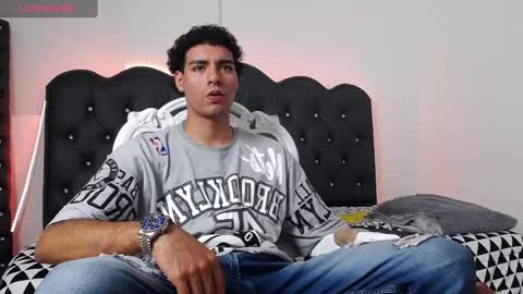 Snapshot of teamporn_18 chatting on 01-16-25, 06:59 Danger online show from 01-16-25, 06:59