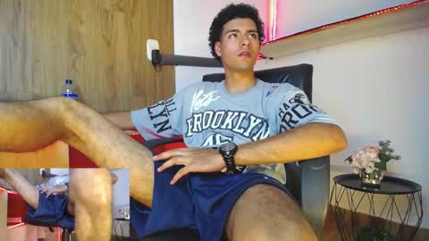 Snapshot of teamporn_18 chatting on 01-25-25, 06:13 Danger online show from 01-25-25, 06:13