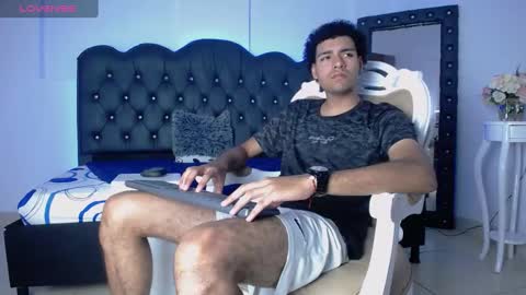 Snapshot of teamporn_18 chatting on 02-05-25, 06:59 Danger online show from 02-05-25, 06:59