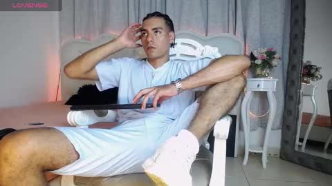 Snapshot of teamporn_18 chatting on 03-05-25, 07:38 Danger online show from 03-05-25, 07:38