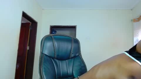 queen online show from 10-07-25, 10:34