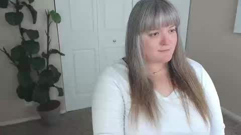 Snapshot of teases chatting on 10-11-25, 05:33 teases online show from 10-11-25, 05:33